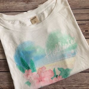 Hollister Hibiscus Tee